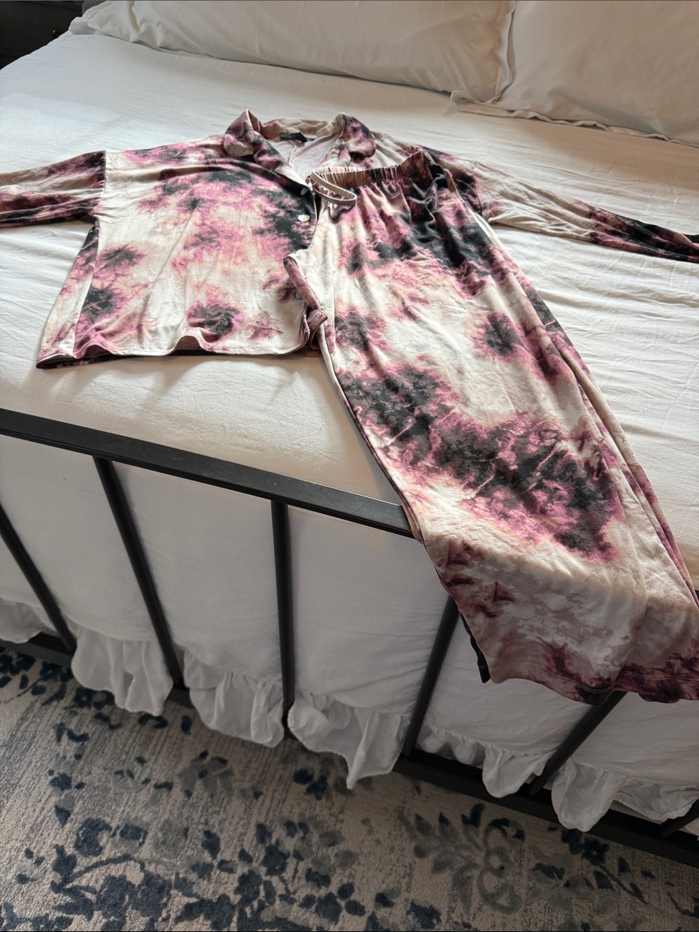 Women's Tie-Dye Pajama Set - Pink & Black